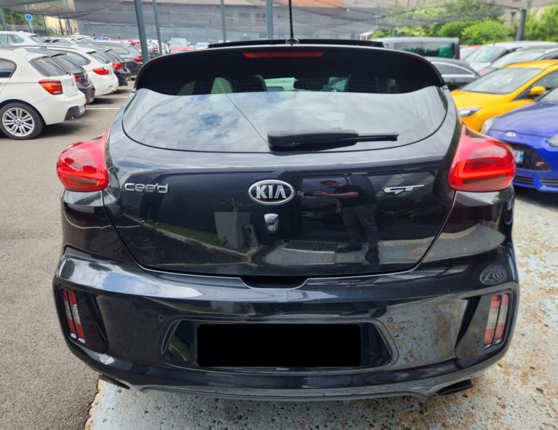KIA CEED II 1.6 T-GDI 204 GT BVM6*PANO*CAMERA*GPS CUIR