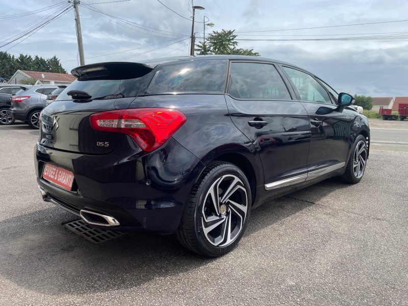DS DS 5 2015 2.0 BLUE HDI 180CV BOITE AUTOMATIQUE EAT6