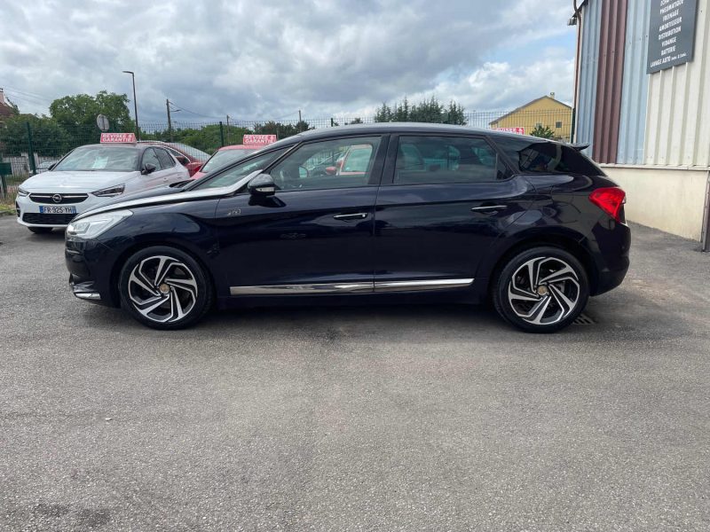 DS DS 5 2015 2.0 BLUE HDI 180CV BOITE AUTOMATIQUE EAT6