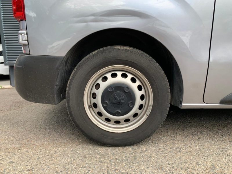 2.0 Blue HDi 16V Fourgon moyen EAT8 S&S 122 cv TVA RÉCUPÉRABLE