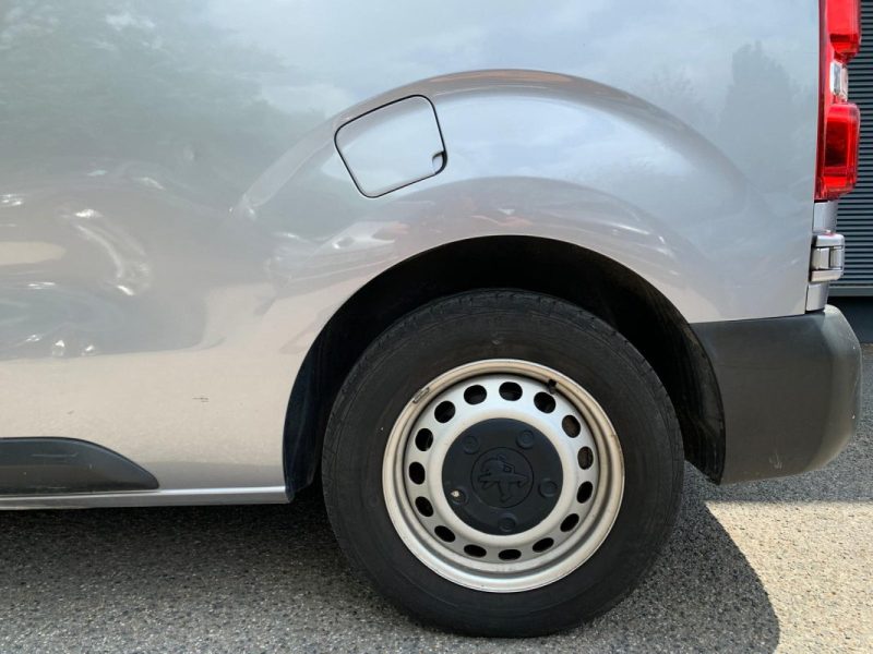 2.0 Blue HDi 16V Fourgon moyen EAT8 S&S 122 cv TVA RÉCUPÉRABLE