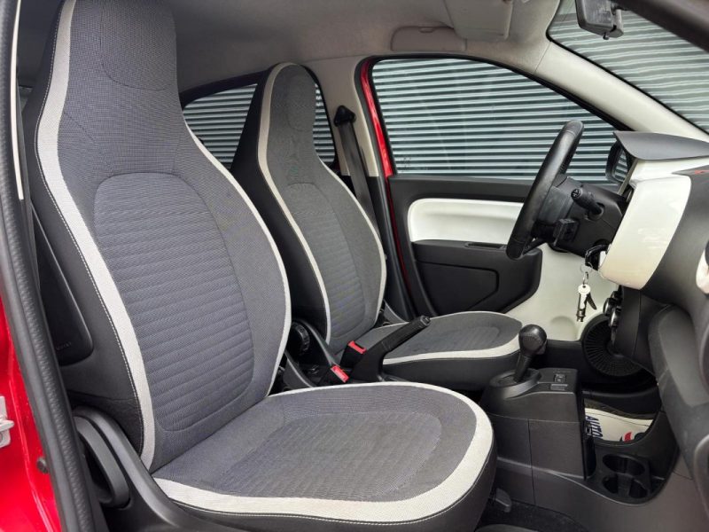 RENAULT TWINGO III 0.9 TCE 90 INTENS EDC6