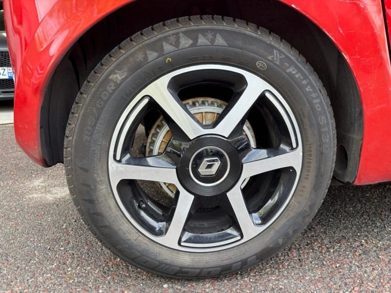 RENAULT TWINGO III 0.9 TCE 90 INTENS EDC6