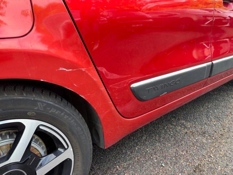 RENAULT TWINGO III 0.9 TCE 90 INTENS EDC6