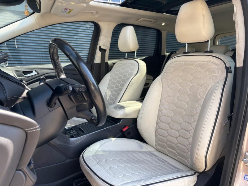 FORD KUGA 2.0 TDCI 4X4 180cv VIGNAL - Suivi d'entretien complet