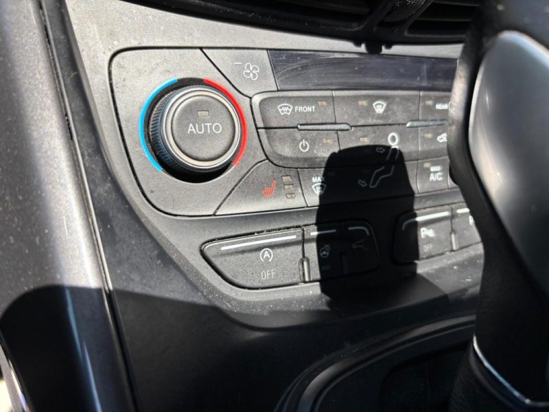 FORD KUGA 2.0 TDCI 4X4 180cv VIGNAL - Suivi d'entretien complet