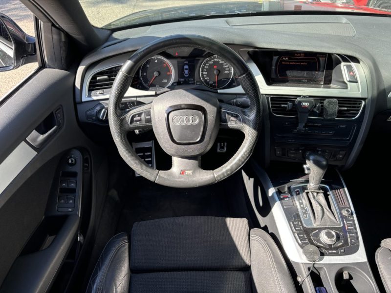 AUDI A4 2008 2.0 TDi 143cv S-Line DISTRIBUTION / VIDANGE BVA OK