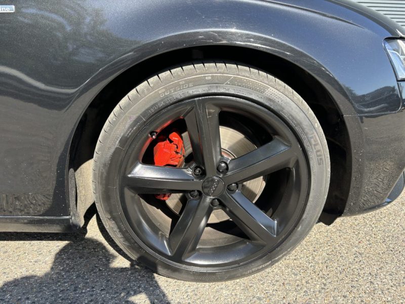 AUDI A4 2008 2.0 TDi 143cv S-Line DISTRIBUTION / VIDANGE BVA OK