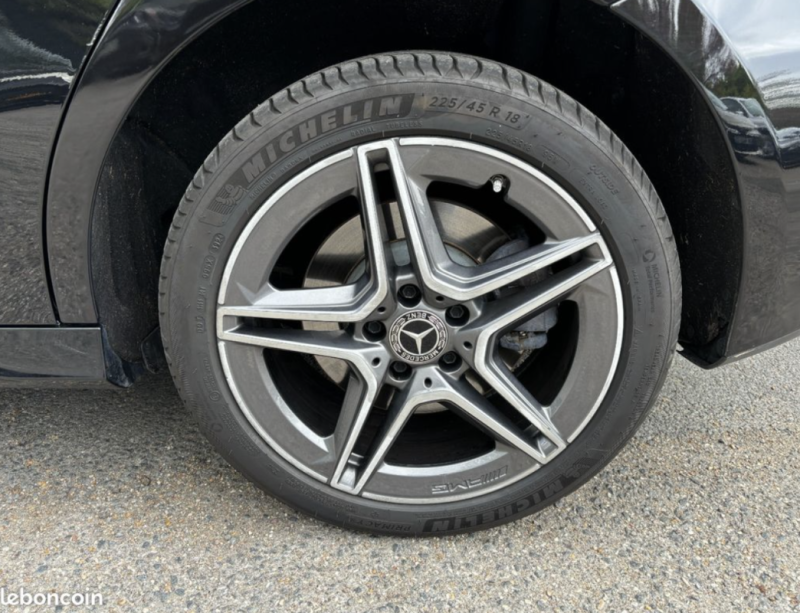 MERCEDES CLASSE A 250 e 8G-DCT AMG Line