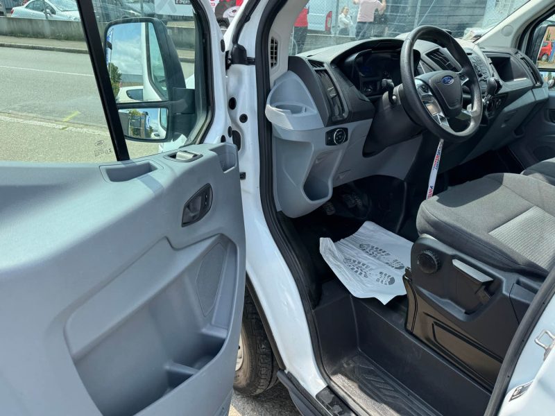 FORD TRANSIT 2.2 TDCI 125 HAYON ELECTRIQUE