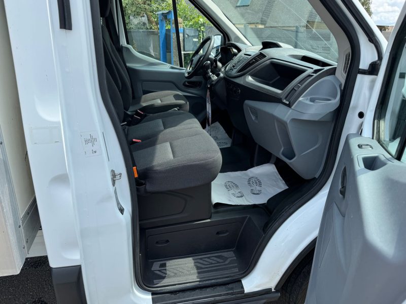 FORD TRANSIT 2.2 TDCI 125 HAYON ELECTRIQUE