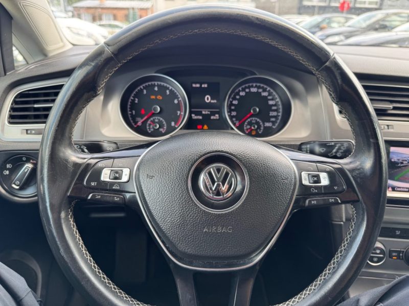 VOLKSWAGEN GOLF 2015