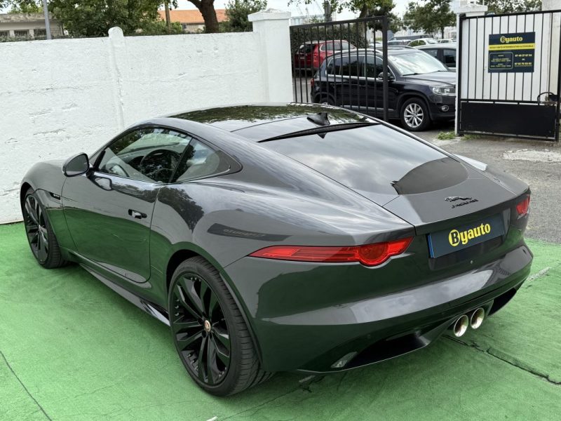 JAGUAR F-TYPE 2020