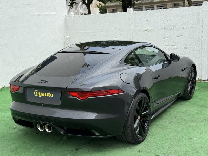 JAGUAR F-TYPE 2020