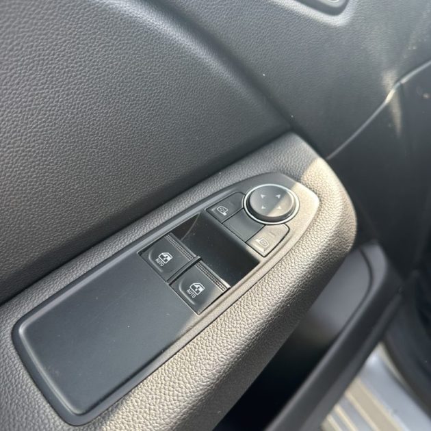 RENAULT CLIO 1.5 BLUE DCI 100 cv BUSINESS GARANTIE 12 MOIS