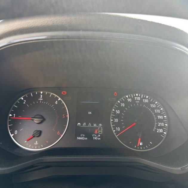 RENAULT CLIO 1.5 BLUE DCI 100 cv BUSINESS GARANTIE 12 MOIS