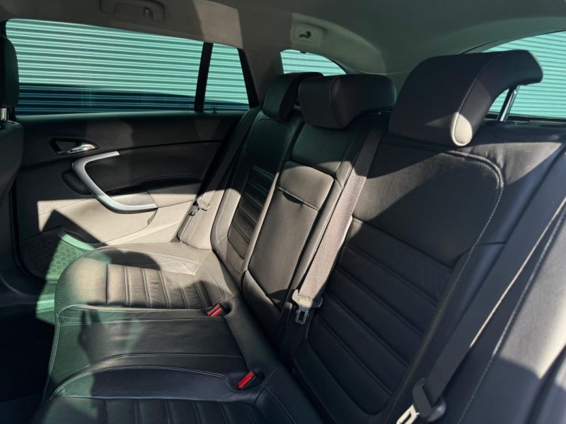 OPEL INSIGNIA 2.0 CDTI 4x4 195 ch COSMO PACK - Distribution Ok