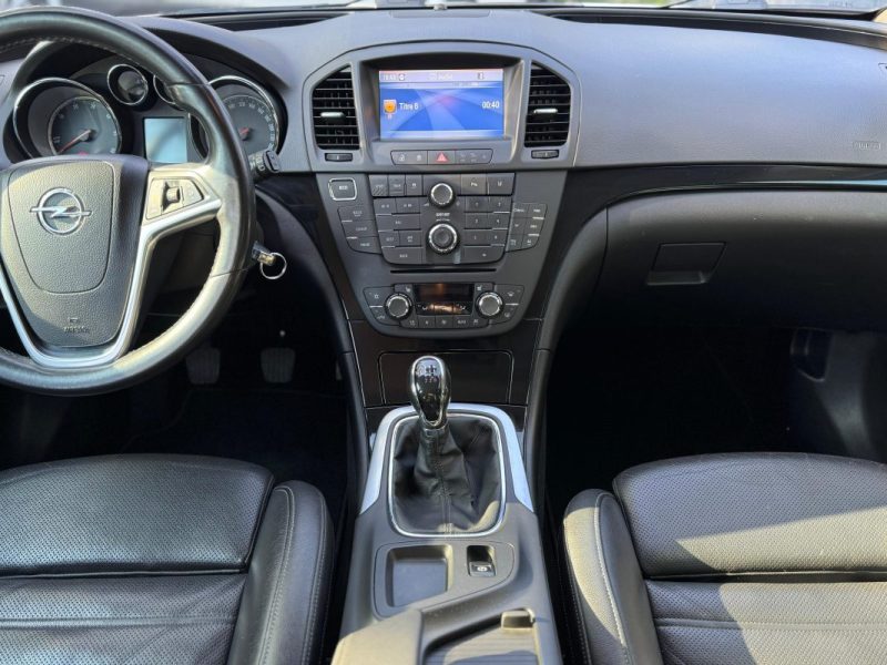 OPEL INSIGNIA 2.0 CDTI 4x4 195 ch COSMO PACK - Distribution Ok