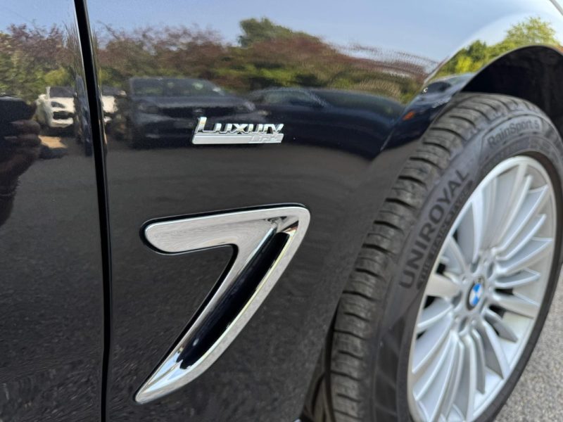 BMW SERIE 3 330d Gran Turismo 258 ch Luxury 