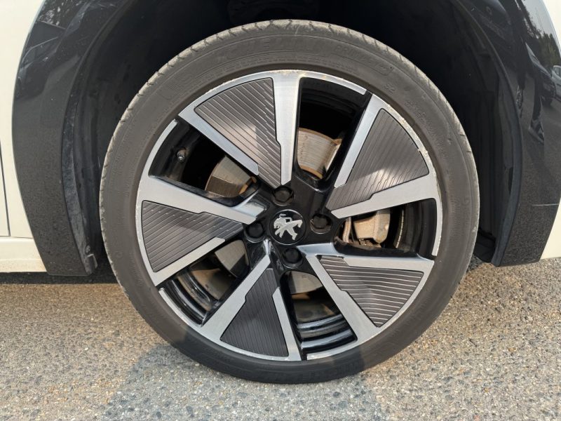 PEUGEOT E 208 - 136 ch GT - Toit Panoramique