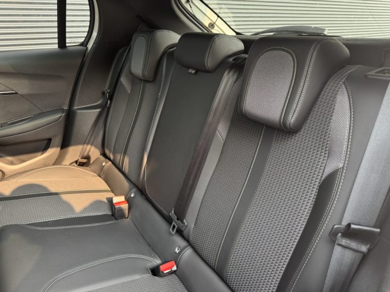 PEUGEOT E 208 - 136 ch GT - Toit Panoramique