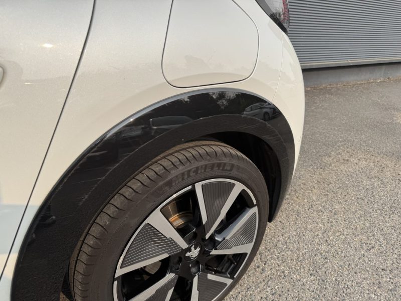 PEUGEOT E 208 - 136 ch GT - Toit Panoramique