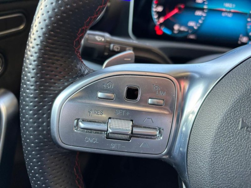 MERCEDES BENZ CLASSE A 220 4MATIC 7G-DCT 190 cv - Suivi d'entretien complet Mercedes