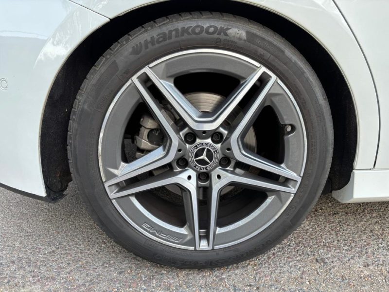 MERCEDES BENZ CLASSE A 220 4MATIC 7G-DCT 190 cv - Suivi d'entretien complet Mercedes
