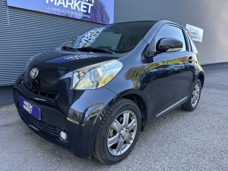 TOYOTA IQ 2010