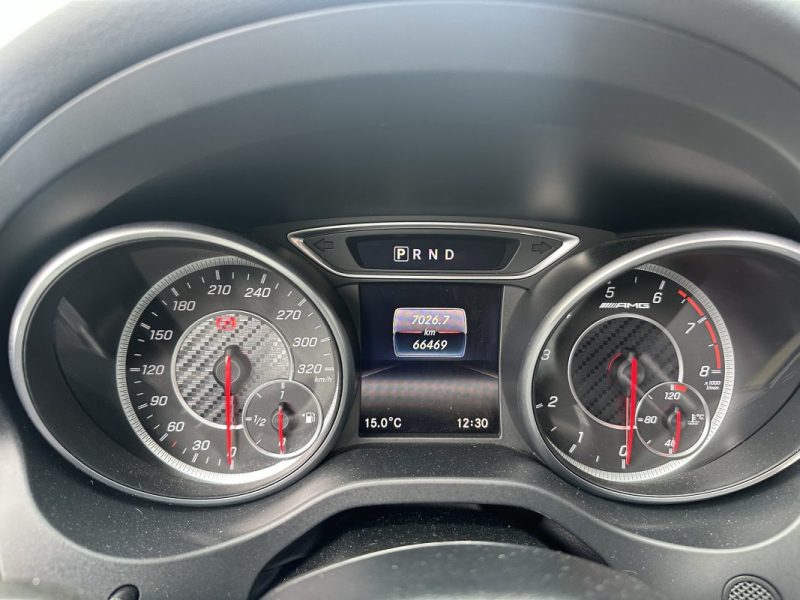 MERCEDES CLASSE CLA 45