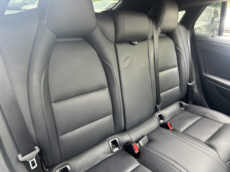 MERCEDES CLASSE CLA 45