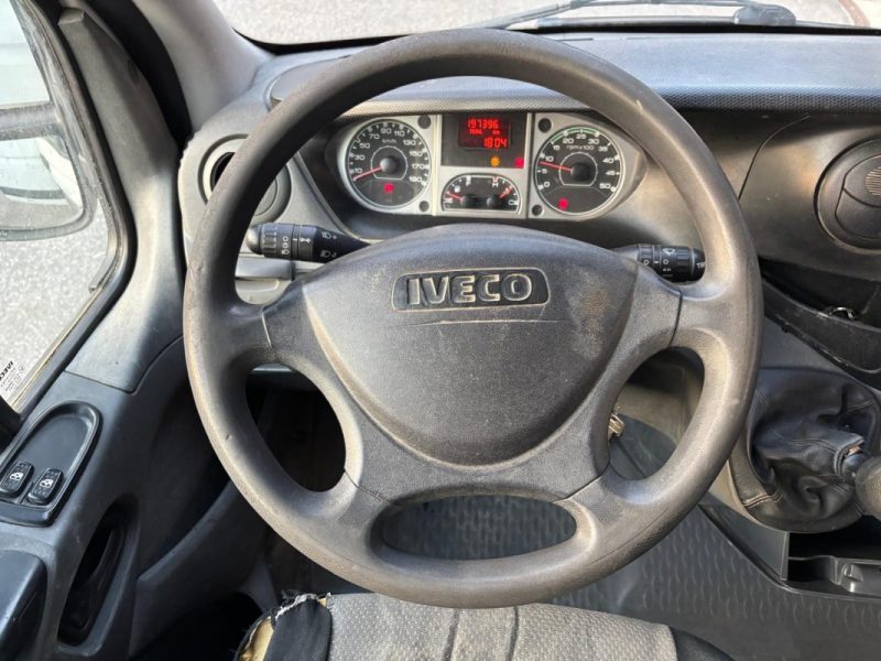 IVECO 35C11 2.3 TD 106cv DOUBLE CABINE
