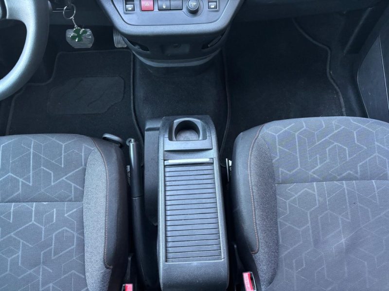 PEUGEOT PARTNER 1.6 BLUEHDI 99cv BOITE AUTOMATIQUE