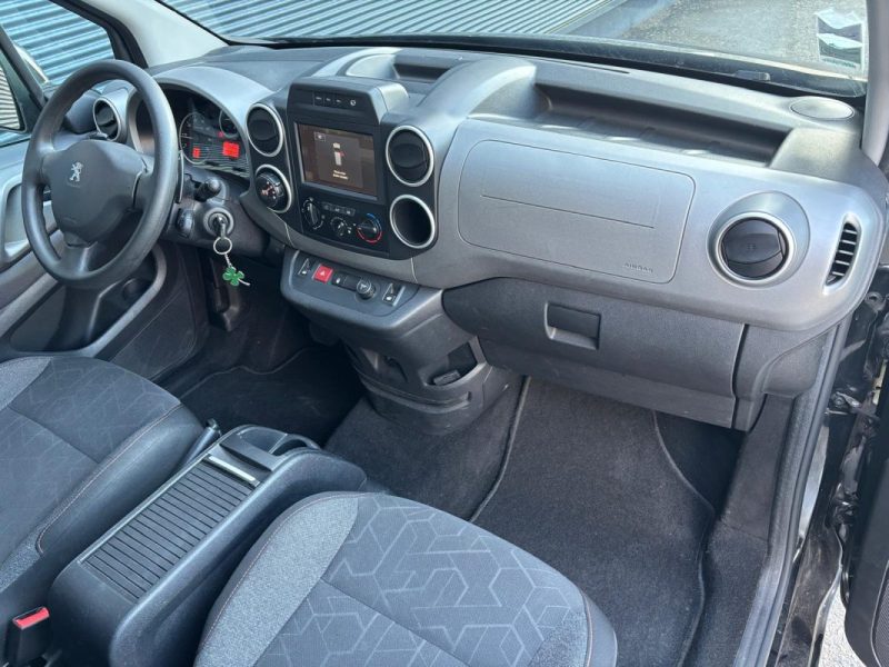 PEUGEOT PARTNER 1.6 BLUEHDI 99cv BOITE AUTOMATIQUE