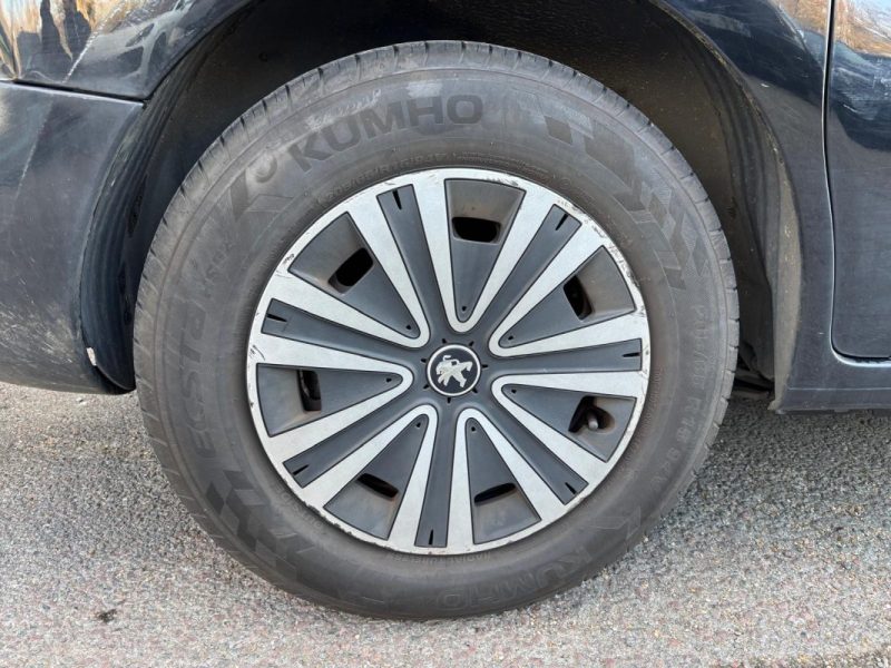 PEUGEOT PARTNER 1.6 BLUEHDI 99cv BOITE AUTOMATIQUE