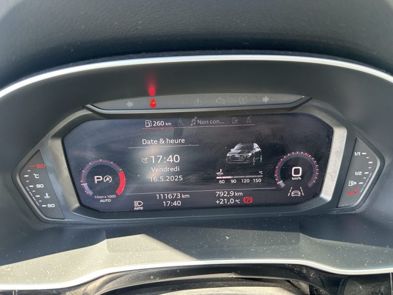 AUDI Q3 1.5 35-TFSI -150ch S-Line  TOIT PANORAMIQUE OUVRANT / CAMERA DE RECUL SIEGES CHAUFFANTS