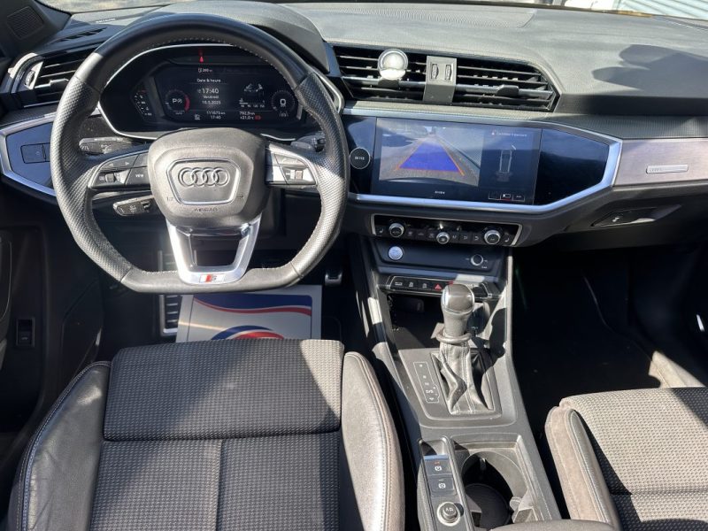 AUDI Q3 1.5 35-TFSI -150ch S-Line  TOIT PANORAMIQUE OUVRANT / CAMERA DE RECUL SIEGES CHAUFFANTS
