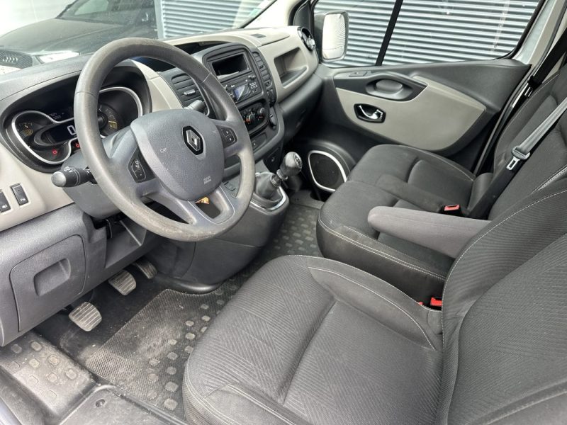 RENAULT TRAFIC 2014