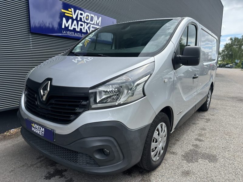 RENAULT TRAFIC 2014