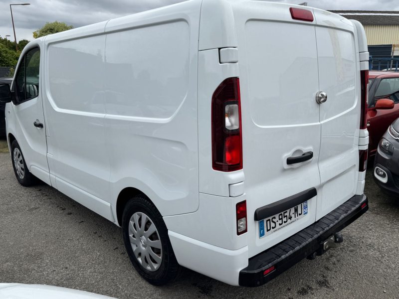 OPEL VIVARO 1.6 CDTI BiTurbo 140