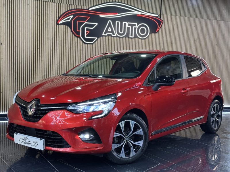 RENAULT CLIO 2023
