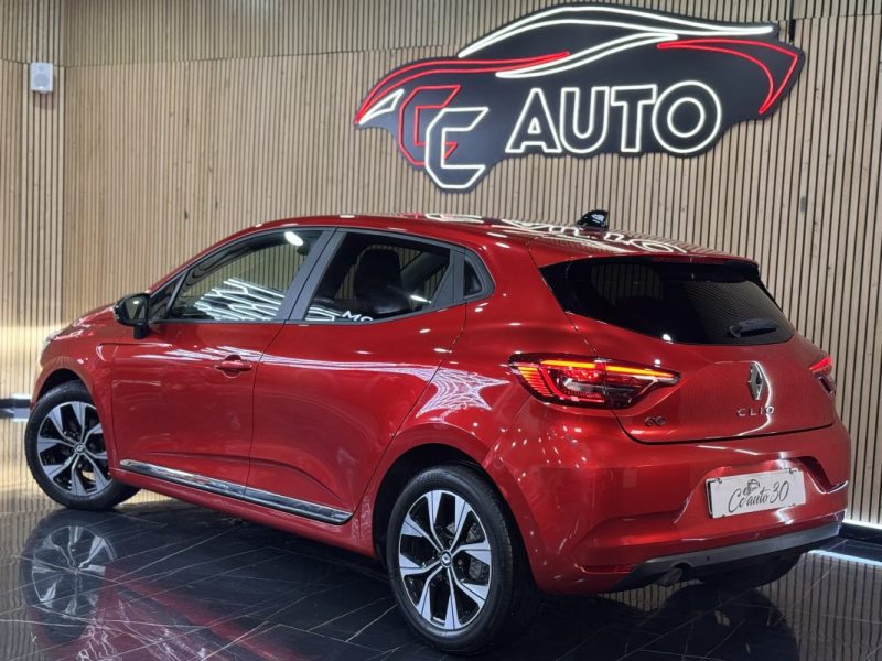 RENAULT CLIO 2023