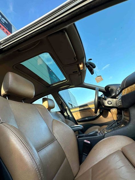 BMW SERIE 3 330XI 231cv GARANTIE 12 MOIS