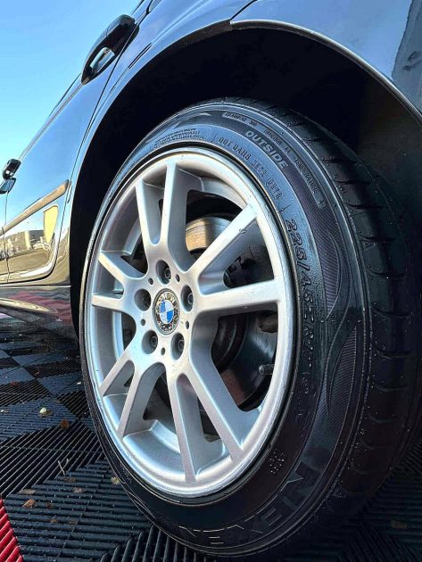 BMW SERIE 3 330XI 231cv GARANTIE 12 MOIS