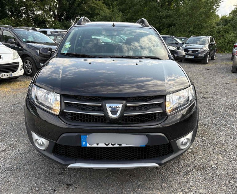 DACIA SANDERO 2013