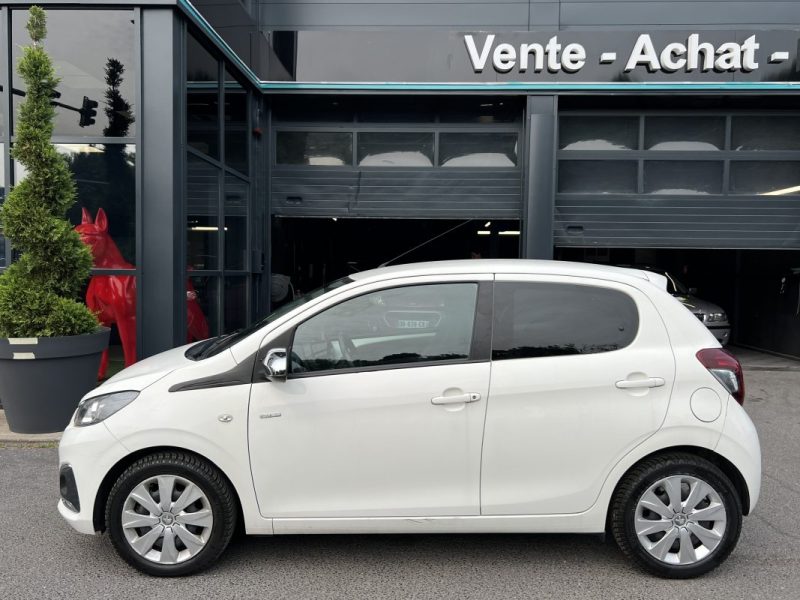 PEUGEOT 108 STYLE 1.0 VTI 72 Cv PREMIERE MAIN 15 700 Kms 5 PORTES CRIT AIR 1 - GARANTIE 1 AN