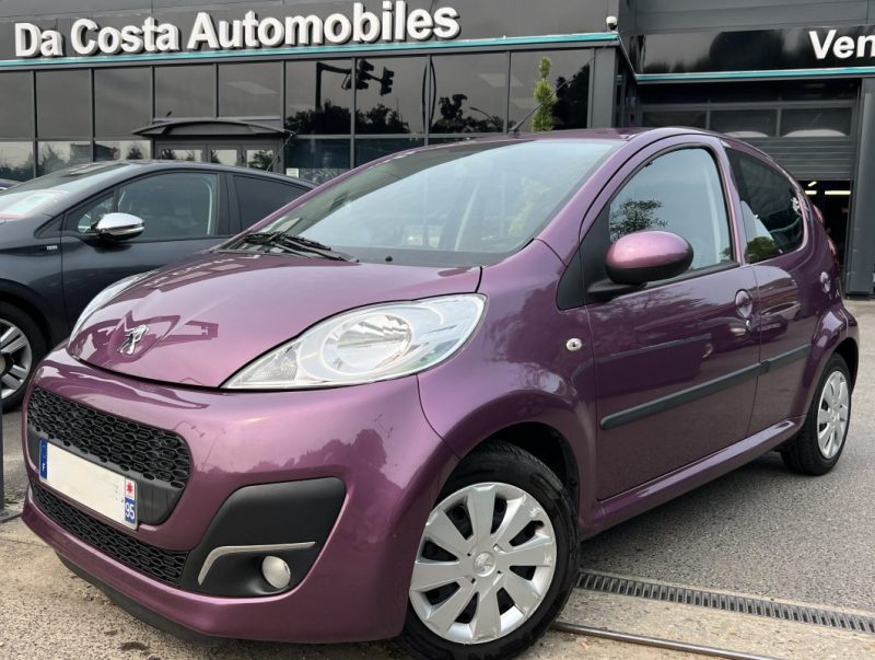 PEUGEOT 107 PHASE 3 1.0 68 Cv BOITE AUTOMATIQUE 5 PORTES CRIT AIR 1 - GARANTIE 1 AN