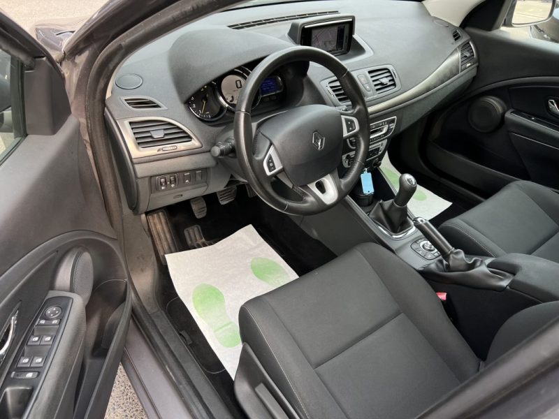 RENAULT MEGANE 3 III PHASE 2 ESTATE / BREAK 1.5 DCI 90 Cv GPS BLUETOOTH CRIT AIR 2 - GARANTIE 1 AN