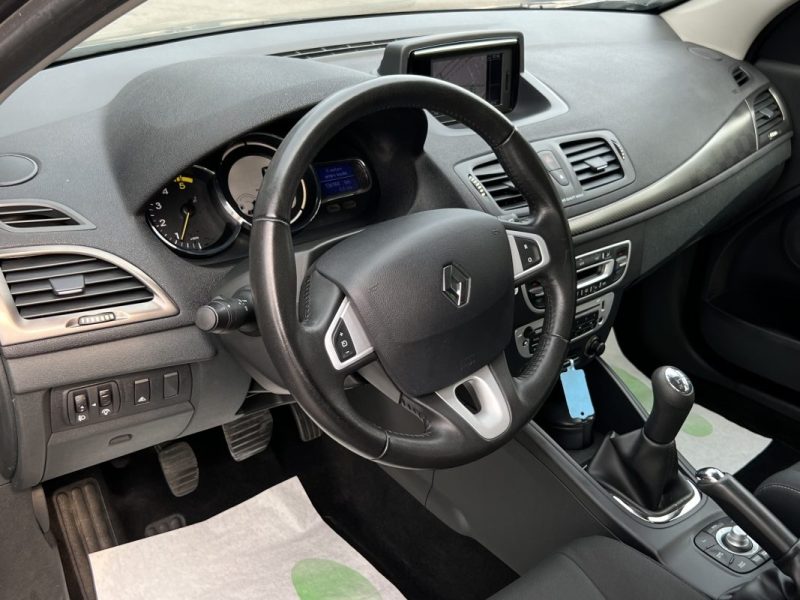 RENAULT MEGANE 3 III PHASE 2 ESTATE / BREAK 1.5 DCI 90 Cv GPS BLUETOOTH CRIT AIR 2 - GARANTIE 1 AN