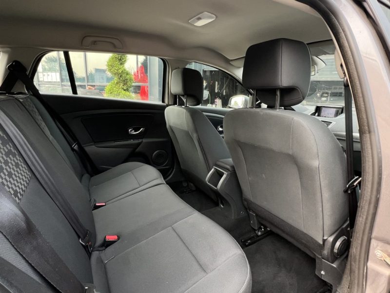 RENAULT MEGANE 3 III PHASE 2 ESTATE / BREAK 1.5 DCI 90 Cv GPS BLUETOOTH CRIT AIR 2 - GARANTIE 1 AN